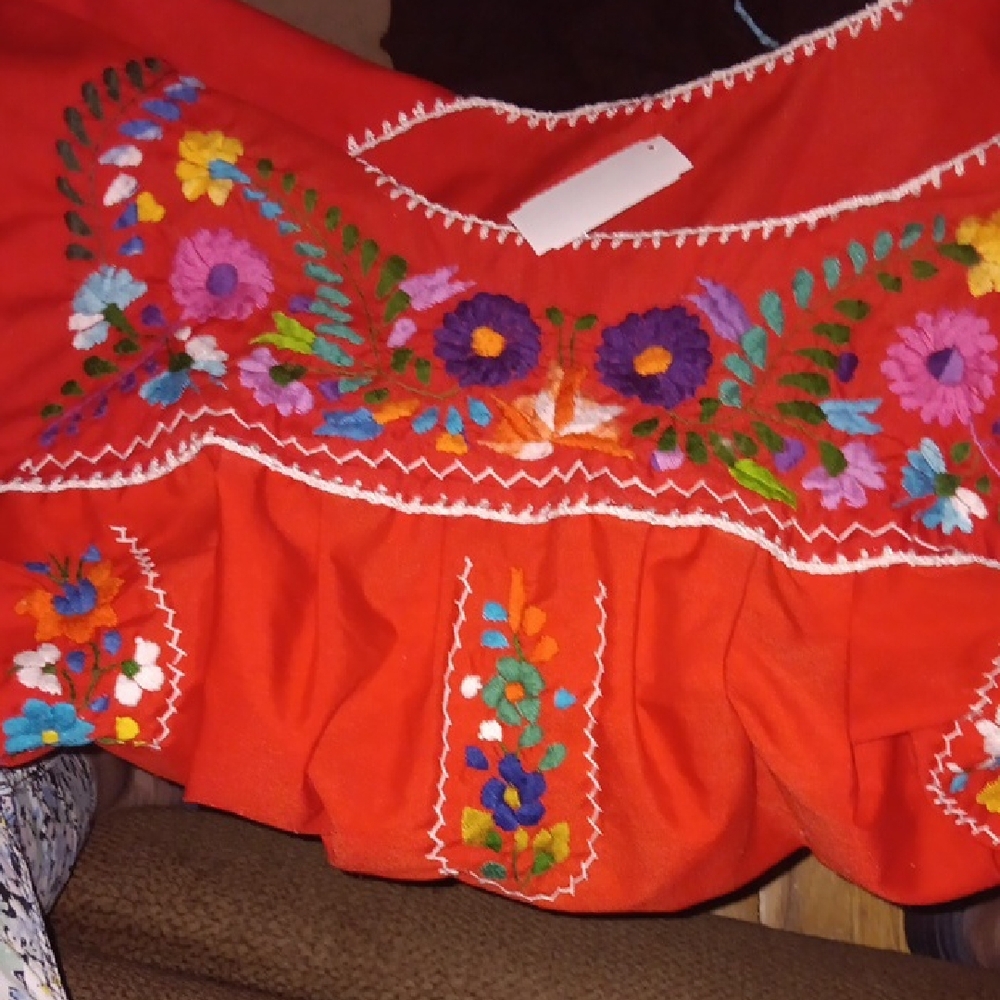 Red Embroidered Mexican Dress Size S - Picture 2 of 5